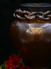 Load image into Gallery viewer, azula vase
