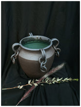 Load image into Gallery viewer, acacia vase
