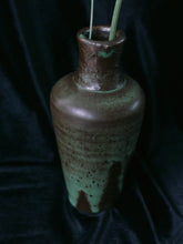 Load image into Gallery viewer, toni vase
