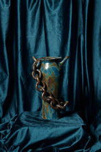 Load image into Gallery viewer, Niki Vase
