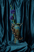 Load image into Gallery viewer, Niki Vase
