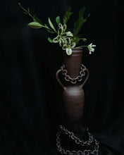 Load image into Gallery viewer, selene vase
